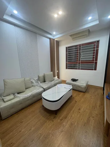 Bán nhà Kim Giang – Giá 9 tỷ – DT 35m² x 4 tầng – gần phố, full nội thất, ở ngay
