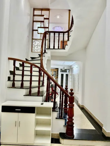 Phú Đô Lê Quang Đạo 40m 8.2 tỷ - Ngay Sân Mỹ Đình - Gần Ô tô - Full tiện ích