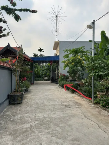 Chị gái phương xa gửi bán lô đất đẹp tài Kiền Bái
L/h:076.231.9990 em Thúy 
👉 Diện tích 63m ngang 5,2m nở hậu
👉 Ngõ ô tô đỗ cửa
👉 Ngay trục liên thôn trải nhựa vào hơn 100m
👉 Gần chợ, trường học các cấp
👉 Phù hợp vk ck trẻ mua ở hoặc đầu tư xây nhà 