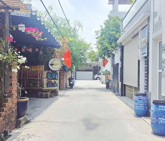 Bán đất 94.7m² có sẵn 77m² thổ cư ngang 5m giá 4.6 tỷ tại Phường Dĩ An