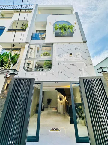 Bán nhanh nhà hẻm Huỳnh Văn Bánh P12 Phú Nhuận, 75m2, giá 3 tỷ 900tr, thuê 24tr/th, sổ hồng riêng.