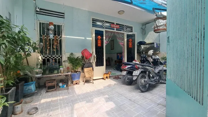 Nhà 2 tầng sát mặt tiền Cộng Hoà - 63m2 - Ngang bề thế 7.4m - Nhỉnh 5 tỷ