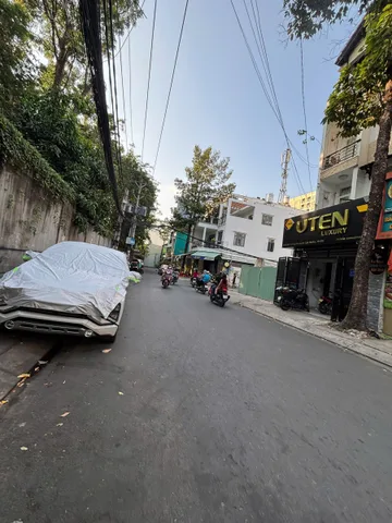 HIẾM - Mặt tiền KD đa ngành Trần Phú Quận 5 - Ngang đẹp 4m - Chỉ 8.x tỷ