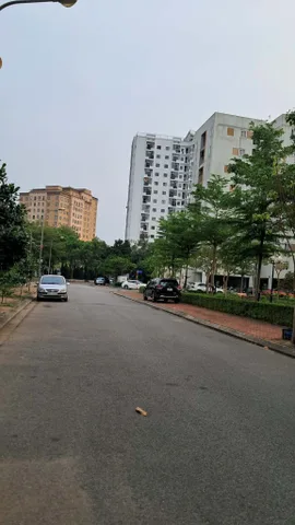 BÁN NHÀ PHÚC LỢI 74M2- 6 TẦNG THANG MÁY- VÍA HÈ- GARA OTO- HƠN 20 TỶ