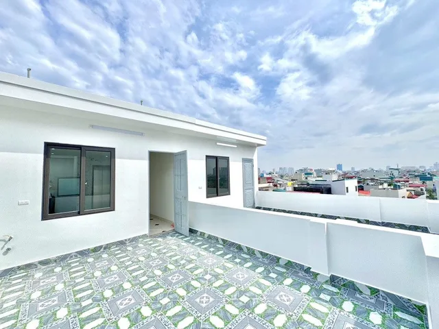 Bán nhà Định Công Thượng – Giá 14.6 tỷ – DT 51m² x 7 tầng – MT 4m – lô góc, ô tô vào nhà, thang máy