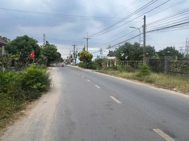Đất mặt tiền buôn bán kinh doanh MT đường Sông Lu xã Trung An Củ Chi TPHCM, DT: 5x44m.