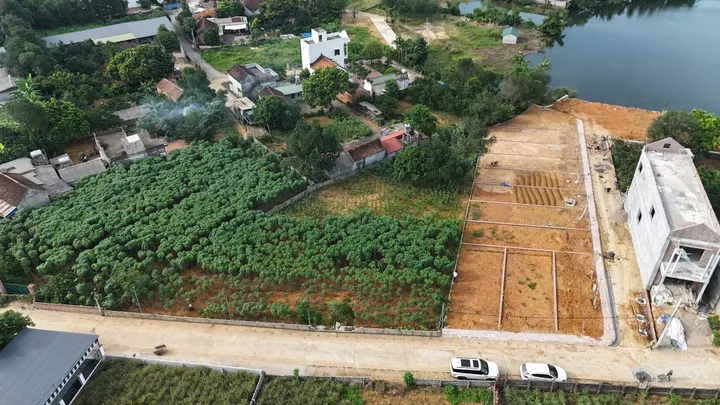 Bán đất 4688m² có sẵn 102m² thổ cư ngang 5m giá 3 tỷ tại Xã Phú Cát