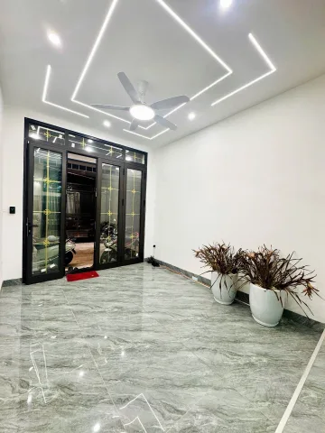 Bán Nhà Phân Lô Đường Láng 43M² 5 Tầng Thang Máy, Full Nội Thất Cao Cấp - Công Năng Hoàn Hảo - Nhà 2 Mặt Thoáng - Giá Bán 15,5 Tỷ