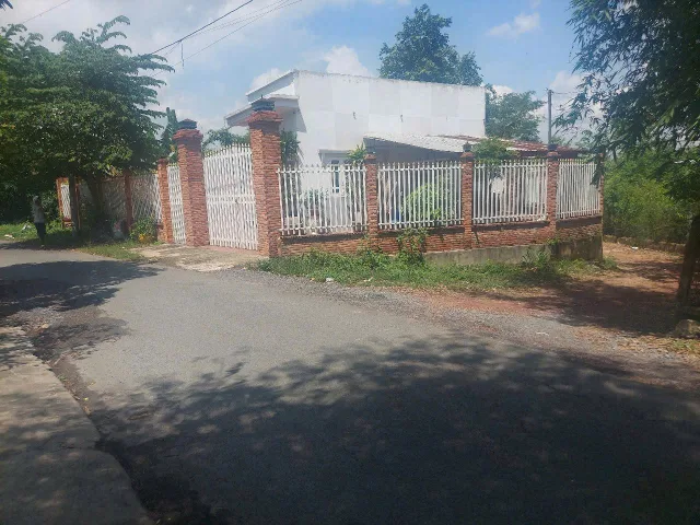 Bán nhà 190m² có sẵn 18m² thổ cư ngang 12m giá 1.65 tỷ tại Xã Nhuận Đức