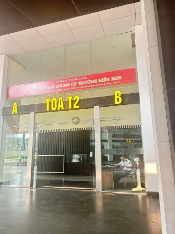Bán căn hộ 3PN cao cấp TSQ Euroland Mỗ Lao – 122m² tầng cao view đẹp – nội thất sang – giá 9,35 tỷ