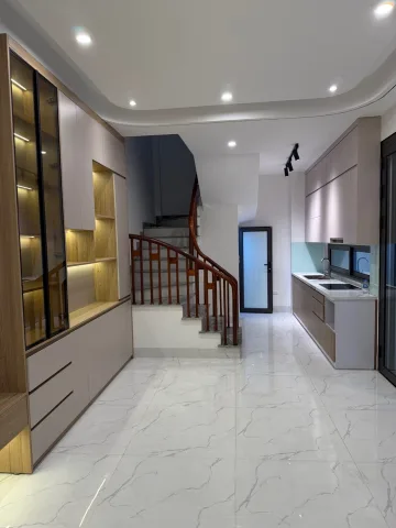 Bán nhà 36m² full thổ cư ngang 8.9m giá 6.9 tỷ tại Đường Xuân Đỗ Phường Long Biên
