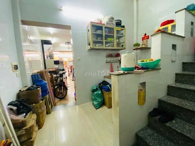 Bán Nhà thuộc  khu kinh doanh trung tâm, phường13 cũ, Quận 5, TP HCM.