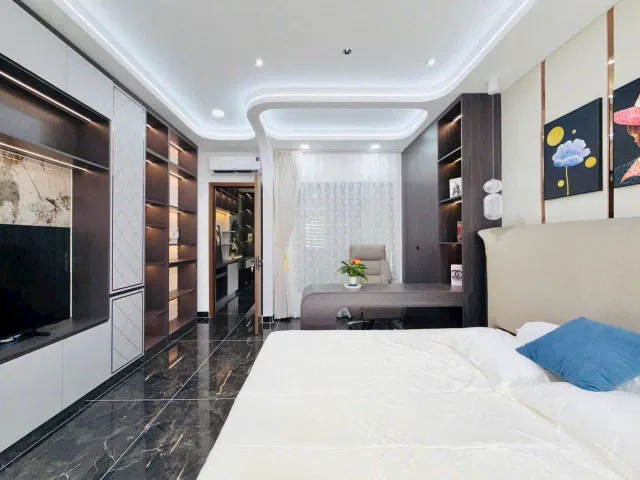 CHỦ LỖ VỐN KNH DOANH Ở QUÊ NÊN BÁN TÀI SẢN CÓ SẴN 3 TỶ 250 TRIỆU QUẬN 4 | DT 81M2, 4 TẦNG, SHR, CÒN TL, 6PN 6WC