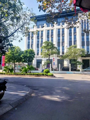 Tận hưởng view công viên ngay tại cửa sổ 💥Tập thể Thanh Xuân Bắc — Căn góc tầng 2 | 80m2 3PN 2WC ở sướng