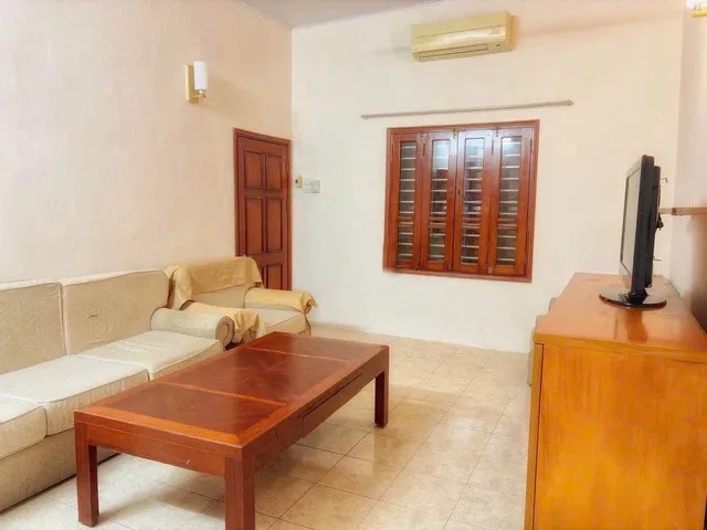 CHO THUÊ CĂN HỘ TẬP THỂ PHỐ THÁI HÀ, ĐỐNG ĐA, 4 NGỦ FULL NỘI THẤT, NHÀ ĐẸP THOÁNG MÁT