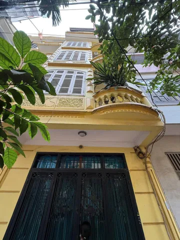 Cho Thuê Nhà Ngõ 23* Khương Đình 50M² 4 Tầng 4 Ngủ - Nội Thất CB - Ngõ Xe 3 Gác - Gần Phố - Giá Thuê 14,5 tr