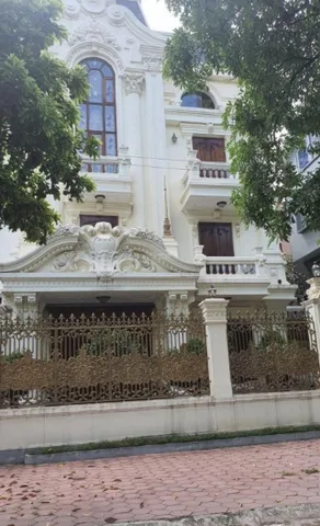 BÁN GẤP SIÊU PHẨM BIỆT THỰ VƯỜN ĐÀO HIẾM CÓ KHÓ TÌM TẠI HỒ TÂY