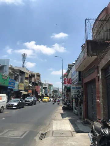 🔴NHÀ MẶT TIỀN LẠC LONG QUÂN TÂN BÌNH TRUNG TÂM.KINH DOANH ĐẸP
