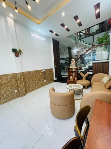 Bán nhà 3 Tầng mặt phố Thái Thị Bôi, Thanh Khê, Đà Nẵng - Giá 10.9 Tỉ