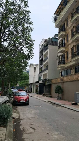BÁN NHÀ VIỆT HƯNG 85M2- 6 TẦNG THANG MÁY- GARA Ô TÔ- HƠN 17 TỶ