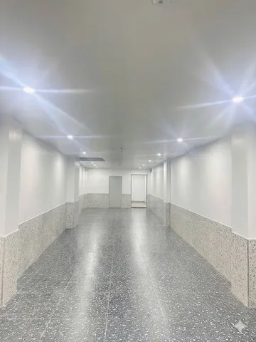 Bán siêu phẩm CHDV Quan Nhân gần ôtô, 110m2 - 7T - thang máy, full nội thất mới xịn xò, doanh thu 1.8 tỷ/năm, giá chỉ 26.9 tỷ
