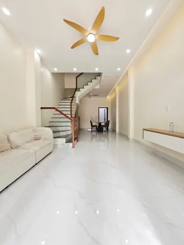 🚗 BÁN NHÀ 3 TẦNG - 53M2(4*13.5), HOÀN CÔNG - 4PN, 3WC - KHÔNG QH -  NHÀ HẺM XE HƠI 8M, VỈA HÈ - GẦN VINHOME - P LONG BÌNH, THỦ ĐỨC.( N )
