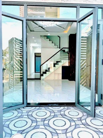 🚗 BÁN NHÀ 3 TẦNG - 62.5M2(4*16.5), HOÀN CÔNG - 4PN, 3WC - KHÔNG QH -  NHÀ HẺM XE HƠI - GẦN VINHOME - P LONG BÌNH, THỦ ĐỨC.( N )