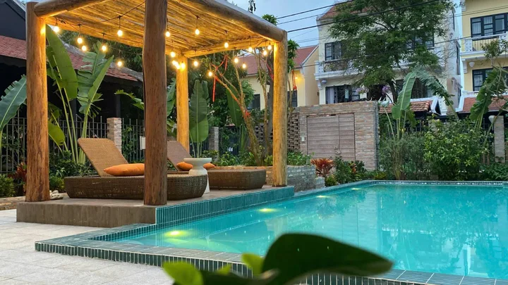 Villa Hồ Bơi Hội An - 220m2 - Đường Trảng Kèo 8 - Giá 13 tỉ thương lượng