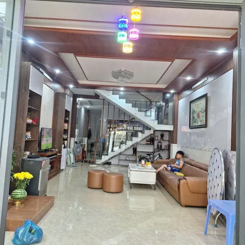 📌📌📌LÀM VIỆC TRỰC TIẾP GIÁ TỐT !!! Cho Thuê Nhà 3 tầng đường Đồng Bài 1
