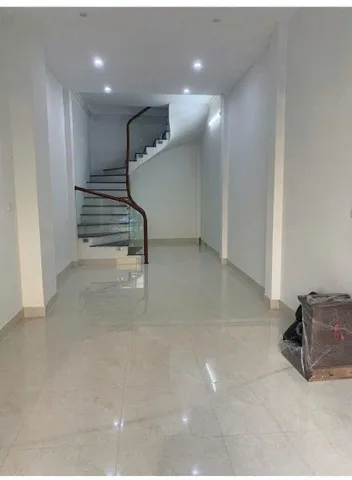 Cho Thuê Nhà Mặt Đường Pháo Đài Láng 40M² 4 Tầng - Nội Thất CB - Thiết Kế Thông Sàn - Kinh Doanh - Giá Thuê 22tr