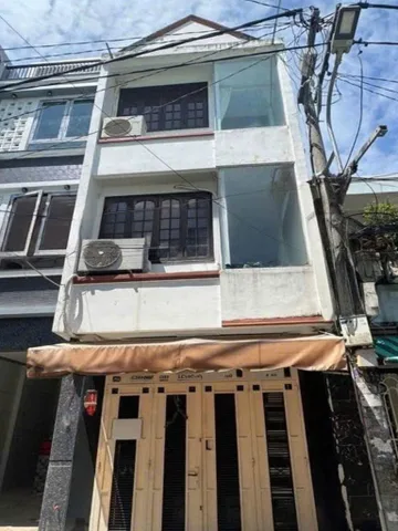 📢  Nhà đường 𝙇Ạ𝘾 𝙇𝙊𝙉𝙂 𝙌𝙐Â𝙉 , hẻm xe hơi thông khắp nơi , ngay công viên Đầm Sen , khu dân trí , tiện ích đầy đủ .