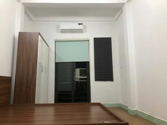 Bán gấp giá rẻ căn hộ khép kín mặt phố Phúc Tân Căn hộ 20m2, 720 triệu Hoàn Kiếm.