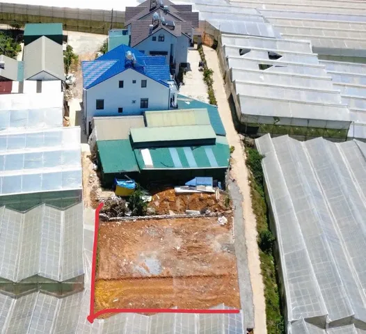 Lô đất đẹp bằng phẳng gần ngã 5 đại học, có thể chia làm 5 lô đầu tư hẻm xe hơi