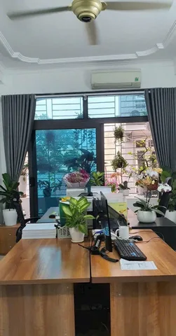 Cho thuê nhà Nguyễn Văn Giáp, Hàm Nghi quận Nam Từ Liêm 48M x 5T giá 18tr Ô TÔ ĐỖ CỬA