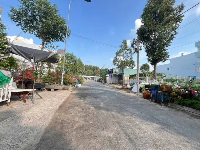 Bán nền F8-77 đường số 28 khu 586, P Hưng Phú TP Cần Thơ.