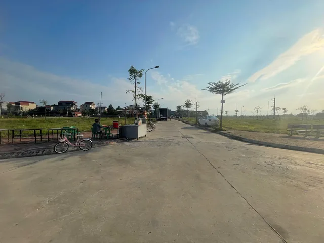 Chính chủ cần tiền bán gấp 100m2 đất KKT Ninh Cơ, Hải Hậu, sổ vuông, cư dân hiện hữu sầm uất, chỉ 1ty490tr