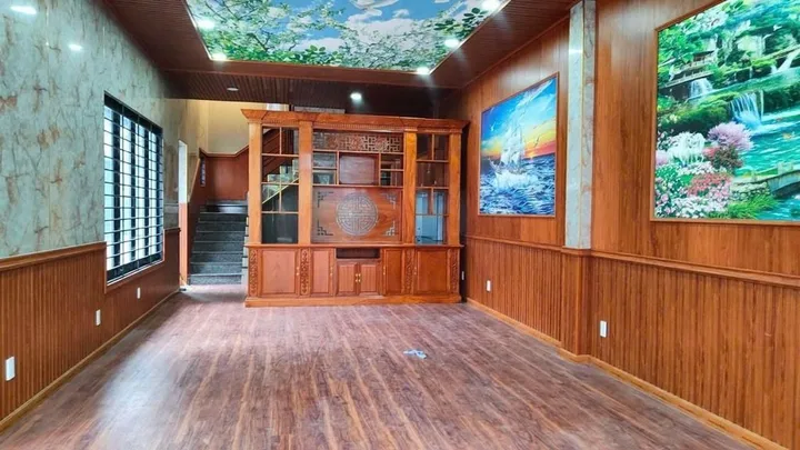 Bán nhà 80.2m² full thổ cư ngang 5m giá 6.9 tỷ tại Phường Bình Tân