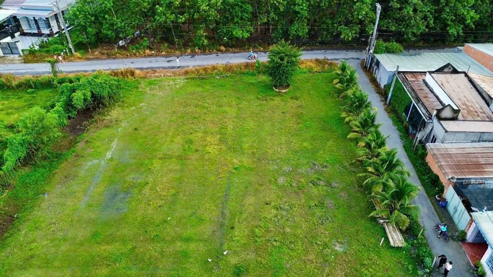 Bán đất 906m² có sẵn 200m² thổ cư ngang 23m giá 4tỷ3 tại Đường An Phú Phường An Tịnh