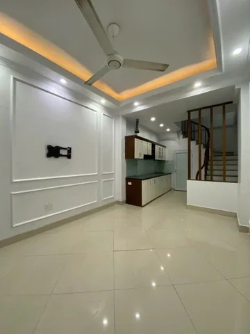 BÁT KHỐI – 5 TẦNG – 34M² – GIÁ 6.5 TỶ – Ở NGAY