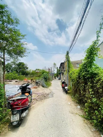 Bán đât lái thiêu dt 174m hẻm xe hơi thông