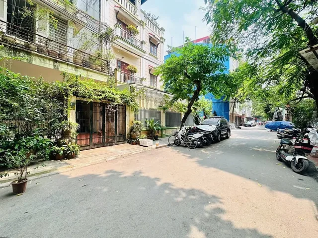 🔥 Biệt thự 140m² trung tâm Nam Từ Liêm – MT 11m siêu hiếm