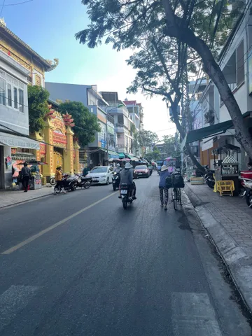 Bán nhà 137m² có sẵn 133.9m² thổ cư ngang 7m giá 5.75 tỷ tại Phường Tây Nha Trang