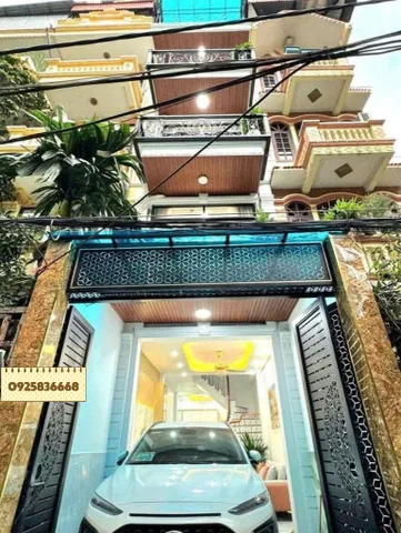 TRUNG TÂM QUẬN THANH XUÂN - Ô TÔ TRÁNH - KINH DOANH AN SINH ĐỈNH - NỘI THẤT XA HOA - Ở NGAY - VIEW HỒ