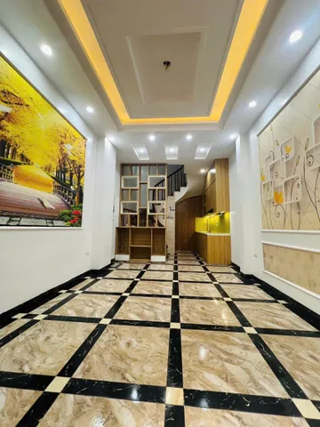 HIẾM – BÁN NHÀ ĐẸP ĐÀM QUANG TRUNG – PHỐ TRẠM, LONG BIÊN – GẦN AEON MALL 200M – 5 TẦNG, 3PN, CÓ SÂN RIÊNG