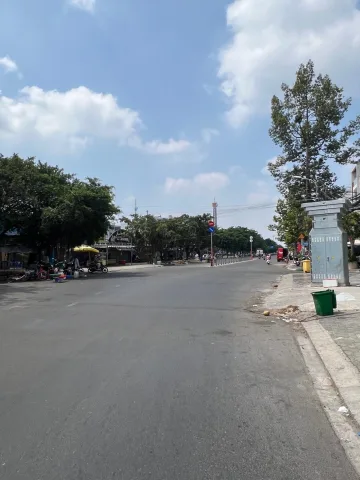 BÁN NHÀ MẶT TIỀN VÀNH ĐAI TRONG 130M2 NGANG 5.2M 25 TỶ KINH DOANH ĐỈNH SÁT AEON BÌNH TÂN