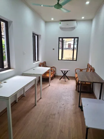 CHO THUÊ CĂN HỘ TẦNG 2 TRONG NHÀ TẬP THỂ SỐ 647 KIM MÃ, P.NGỌC KHÁNH