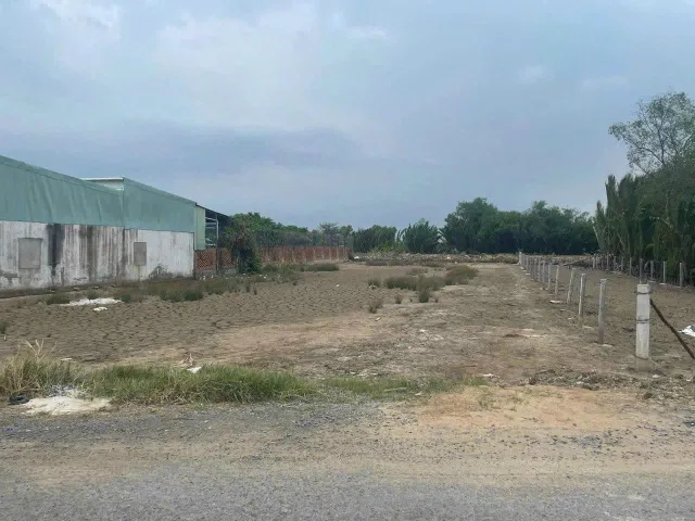 Bán đất 1213m² có sẵn 645m² thổ cư ngang 22x65m giá 30.33 tỷ tại Xã An Thới Đông