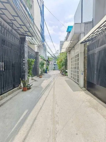 HẺM XE HƠI THÔNG - 56M² - 3 TẦNG  - NGAY CHỢ TÂN HƯƠNG