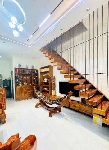 NHÀ ĐẸP HXH 2 TẦNG HƯƠNG LỘ 2 BÌNH TÂN