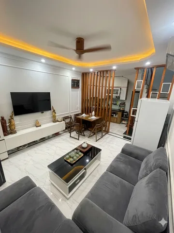 NHÀ MỚI KÍNH KOONG - 6 TẦNG TRUNG TÂM VÂN CANH - OTO SÁT CỬA!